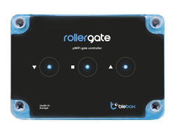 Sterownik do bram rolowanych BleBox RollerGate 230V WiFi pozwala na otwieranie i zamykanie bram z dowolnego miejsca przy użyciu smartfona oraz tablet